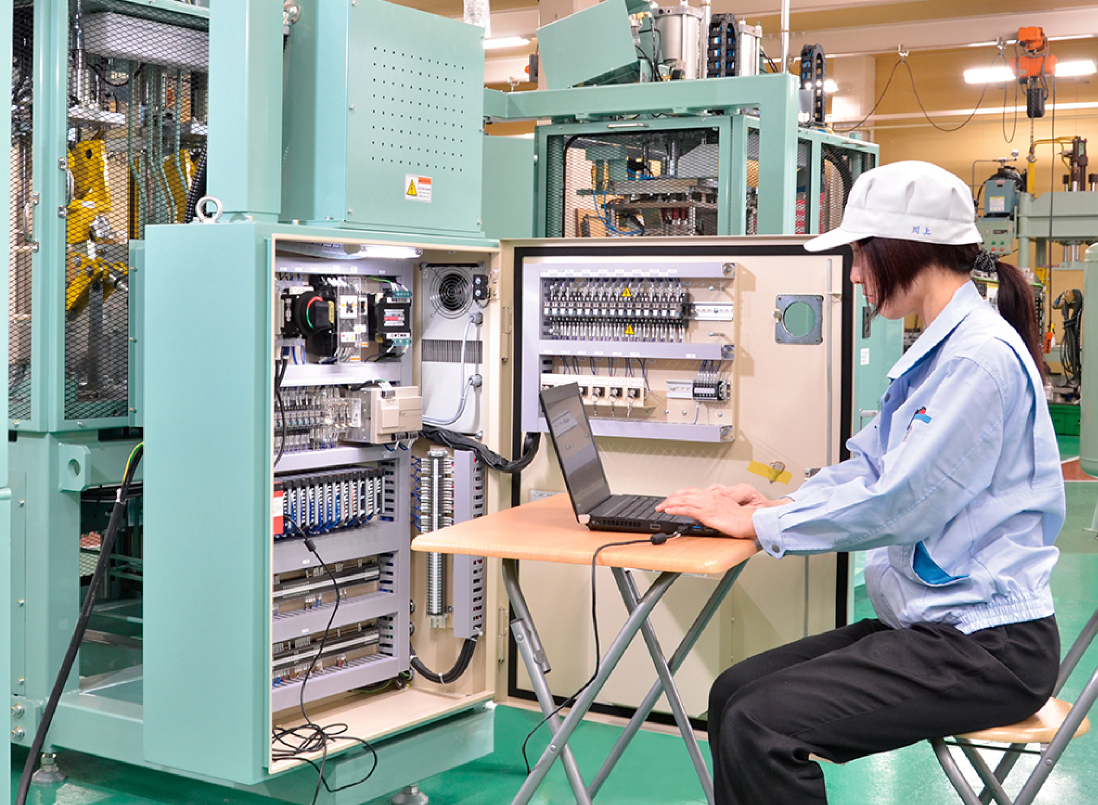 電気設計部門